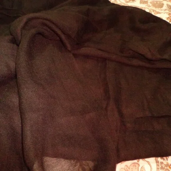 NWOT Calvin Klein Shawl Scarf Wrap Black Fringe - Picture 9 of 10